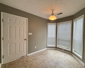 2900 Camelot Woods Dr NW in Lawrenceville, GA - Building Photo - Building Photo