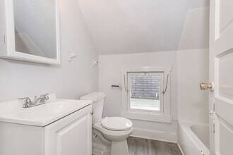 2307 Garden Ave in Cleveland, OH - Building Photo - Building Photo