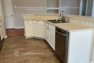 22851 Hawk Hill Loop in Land O Lakes, FL - Foto de edificio - Building Photo