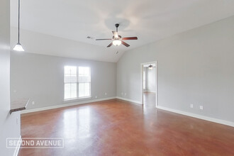 8723 Smith Ranch Dr in Southaven, MS - Building Photo - Building Photo
