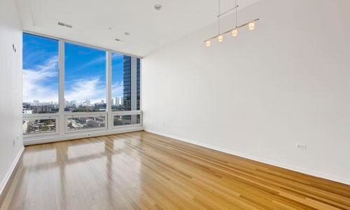 500 W Superior St, Unit 710 in Chicago, IL - Building Photo - Building Photo