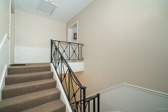 1120 S Mason Rd in St. Louis, MO - Building Photo - Building Photo