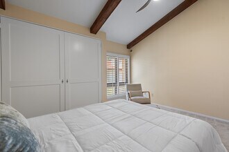 8600 Tuscany Ave, Unit 423 in Playa Del Rey, CA - Building Photo - Building Photo