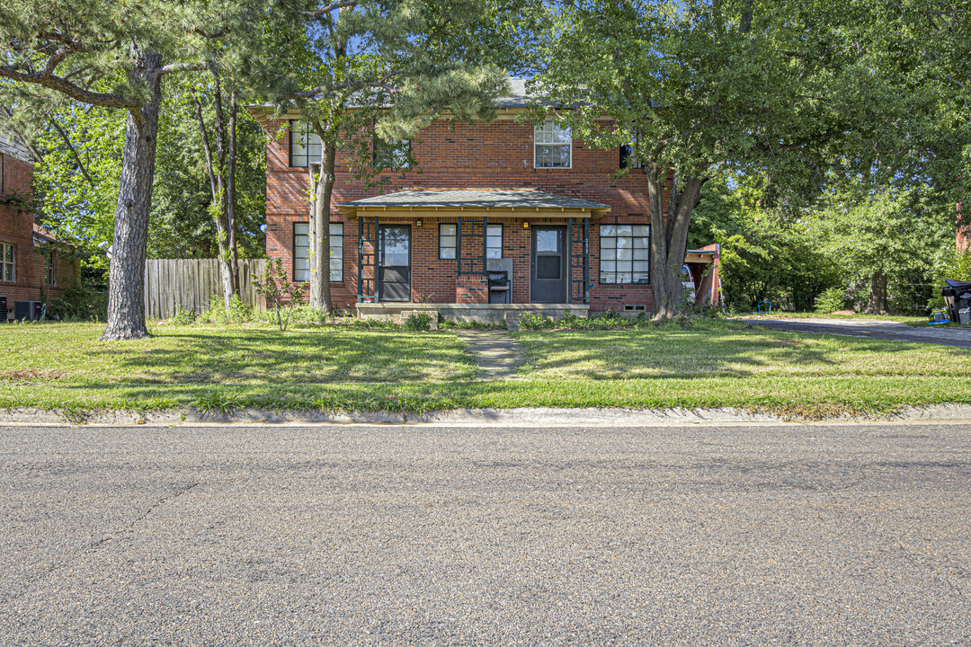 149 Hubbard Dr in Longview, TX - Building Photo