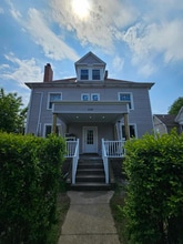 233 W Madison St in Rochester, PA - Building Photo - Building Photo