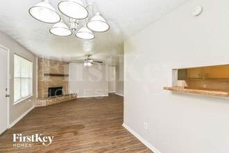 15823 Baybriar Dr in Missouri City, TX - Building Photo - Building Photo