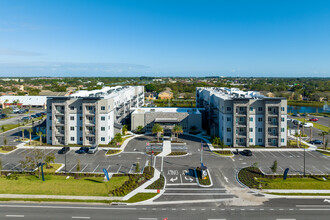 Parasol Melbourne in Melbourne, FL - Foto de edificio - Building Photo