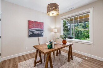 1012 NE 94th St in Seattle, WA - Building Photo - Building Photo