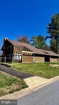 10748 Wayridge Dr in Gaithersburg, MD - Building Photo