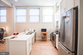 1300 S 19th St in Philadelphia, PA - Building Photo - Building Photo