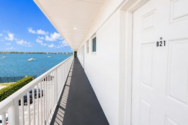 property at 4500 N Flagler Dr