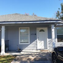 4722 Hollow Hook Rd, Unit 4722 HOLLOW HOOK A in Houston, TX - Building Photo