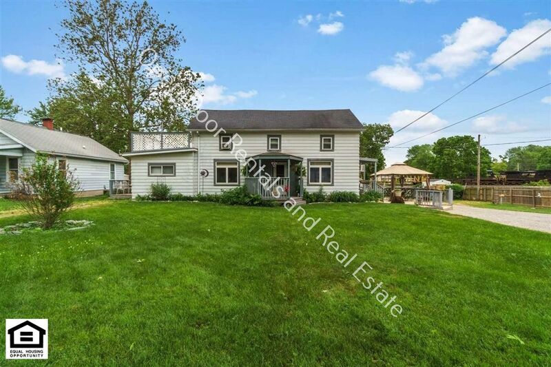 7321 Ideal Ave in Fort Wayne, IN - Building Photo