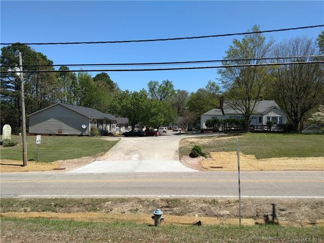 Willow Oaks in Salisbury, NC - Building Photo - Primary Photo