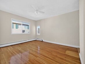 6 Knollin St in Malden, MA - Building Photo - Building Photo