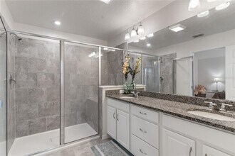 2455 Varenna Loop in Kissimmee, FL - Building Photo - Building Photo