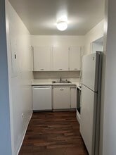 1 E Chase St, Unit 401 in Baltimore, MD - Foto de edificio - Building Photo