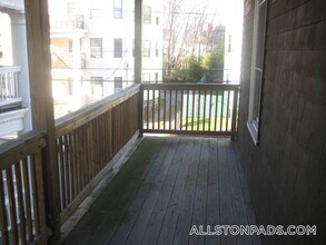 58 Mansfield St, Unit 2 in Boston, MA - Building Photo - Building Photo