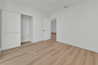 1119 SW 6th St in Miami, FL - Building Photo - Building Photo