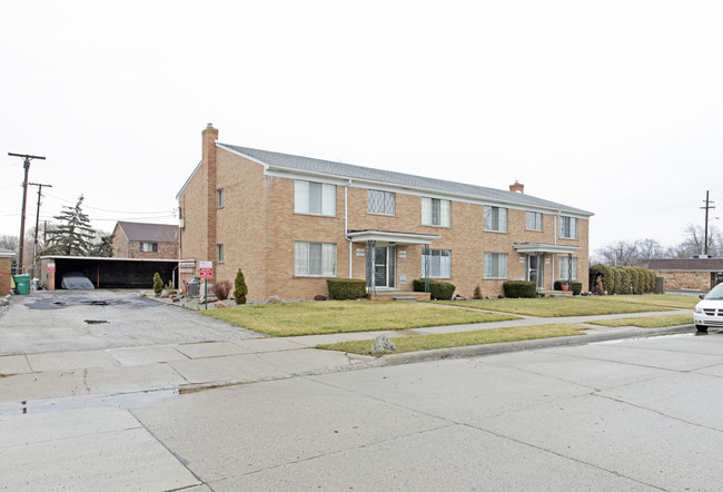 20801-20817 Nill St in St. Clair Shores, MI - Foto de edificio - Building Photo