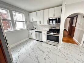 2269 Blendon Pl, Unit 1-N in Maplewood, MO - Building Photo