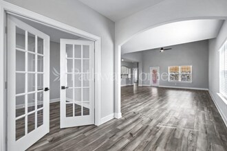 1033 Sleepy Owl Ln in Fort Worth, TX - Building Photo - Building Photo