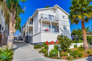 343 Warren Ln (B) in Inglewood, CA - Building Photo