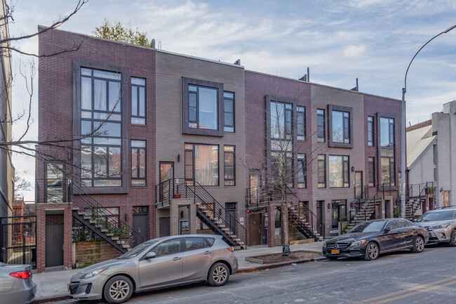 268 Greene Ave in Brooklyn, NY - Foto de edificio - Building Photo