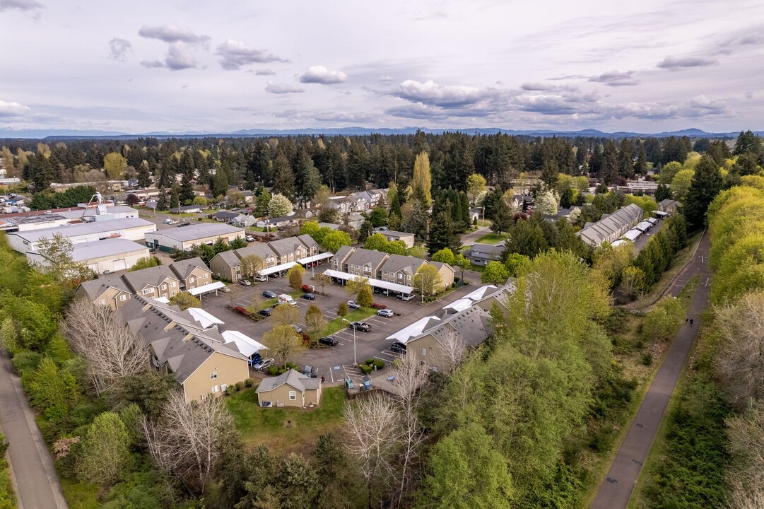 Trailside in Lacey, WA - Foto de edificio