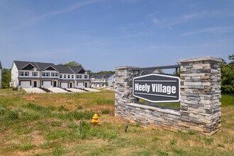 Neely Village in Mauldin, SC - Building Photo - Building Photo