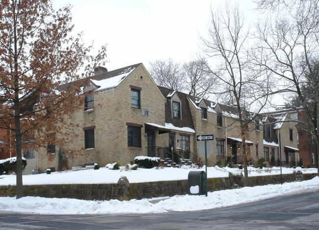 306-314 W Nittany Ave