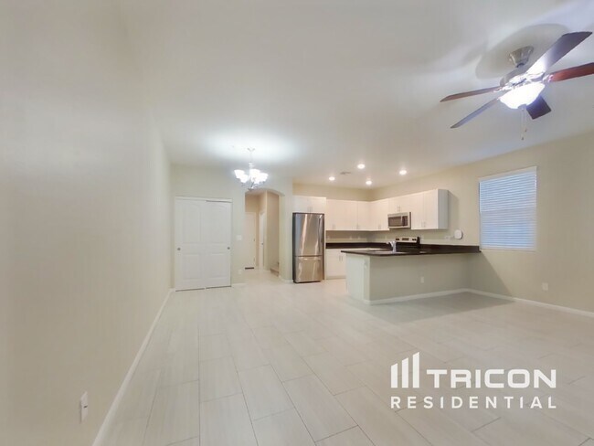 12552 W Hummingbird Terrace in Peoria, AZ - Building Photo - Building Photo