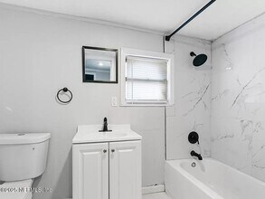 1424 E 25th St in Jacksonville, FL - Building Photo - Building Photo