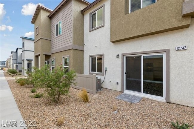 12747 Epperly St in Las Vegas, NV - Building Photo - Building Photo