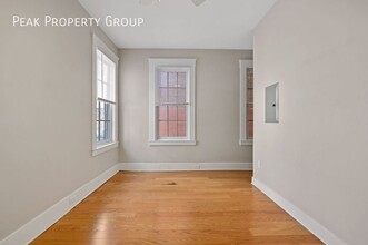 518 E 13th St, Unit 3 in Cincinnati, OH - Building Photo - Building Photo