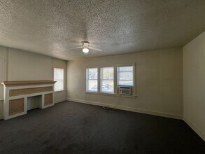 2601 N Walker Ave in Oklahoma City, OK - Building Photo - Building Photo
