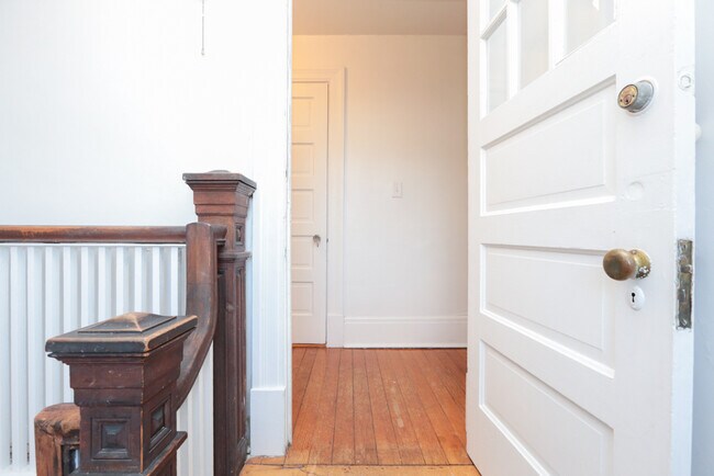 1134 Westover Ave, Unit 1134 Westover #4 in Norfolk, VA - Building Photo - Building Photo