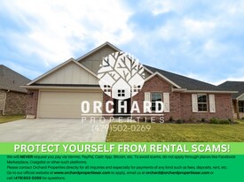 739 Woodplains Ave in Springdale, AR - Building Photo