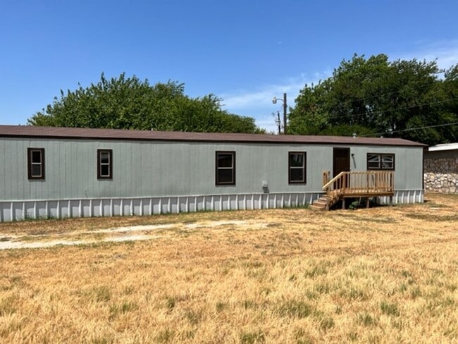 property at 816 Flamingo Rd