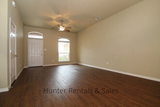 301 Study Hall Lp in Killeen, TX - Building Photo - Building Photo