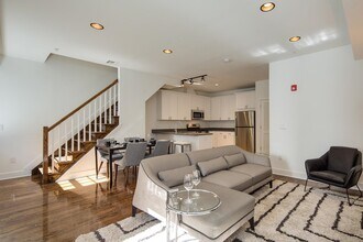 170 Lafayette St in Jersey City, NJ - Building Photo - Building Photo