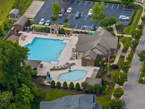 1234 Riverbrook Dr in Nashville, TN - Foto de edificio - Building Photo