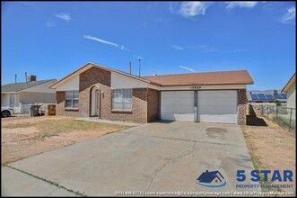 10809 Jadestone St in El Paso, TX - Building Photo - Building Photo