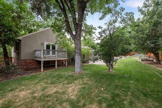 2226 S Beeler Way in Denver, CO - Building Photo - Building Photo