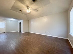 141 Spring Country in China Spring, TX - Building Photo - Building Photo