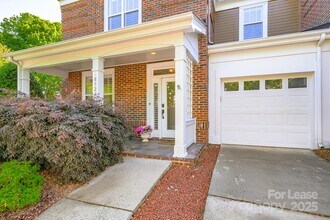 18524 Mizzenmast Ave in Cornelius, NC - Building Photo - Building Photo