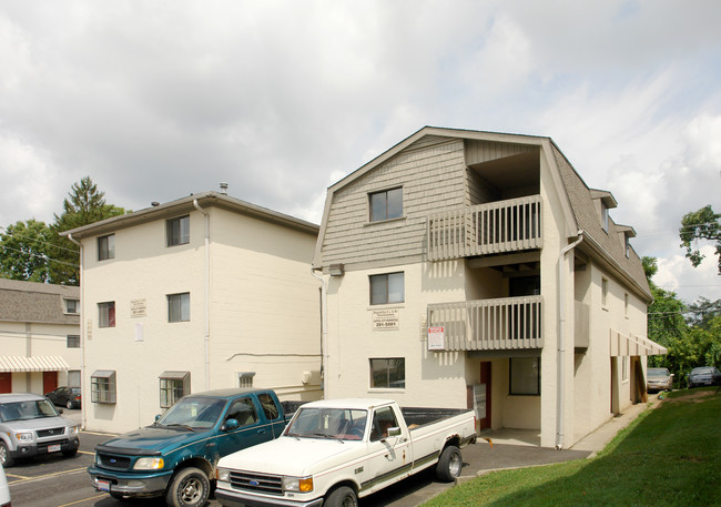 Norwich Townhomes in Columbus, OH - Building Photo - Building Photo