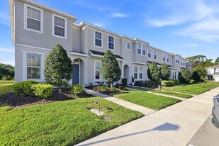 6135 Fairmont Ln in Palmetto, FL - Building Photo