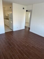 2112 9th Ave N in St. Petersburg, FL - Building Photo