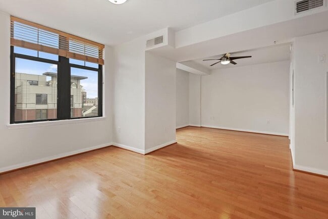 1021 N Garfield St in Arlington, VA - Building Photo - Building Photo